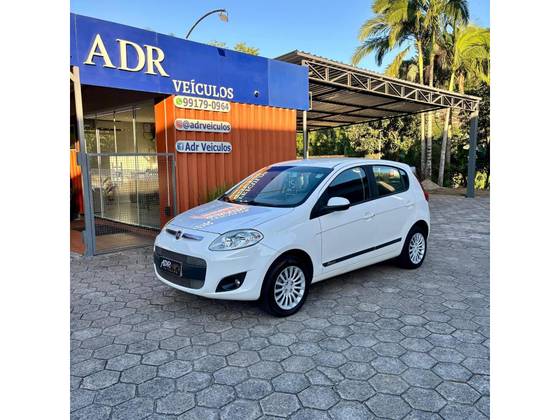 FIAT PALIO 1.6 MPI ESSENCE 16V FLEX 4P AUTOMATIZADO
